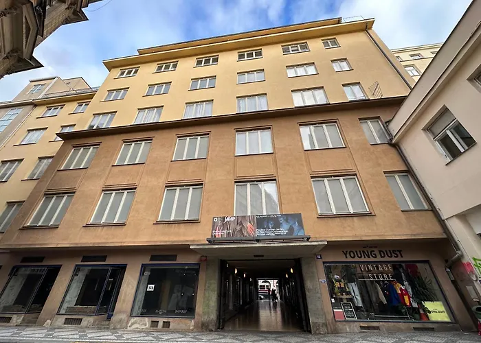 Castle View Apartments. Old Town