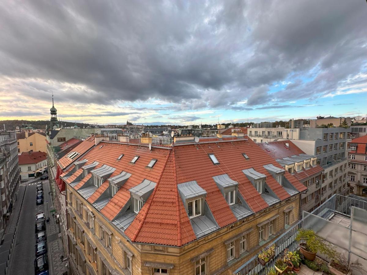 Castle View Apartments. Old Town Apartmán *